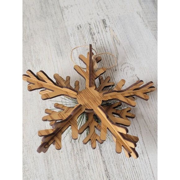 Wooden snowflake pine cone Frost snow glitter ornament Xmas - Picture 5 of 5